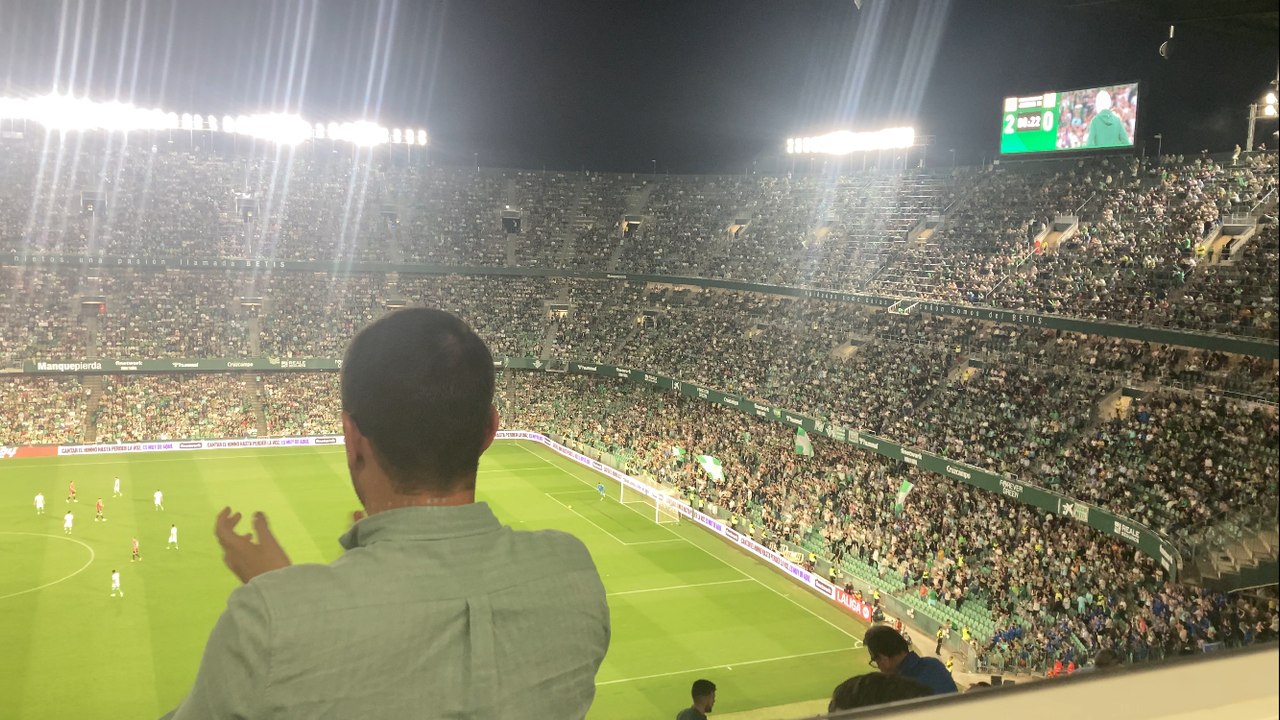 Ovación a Pellegrini