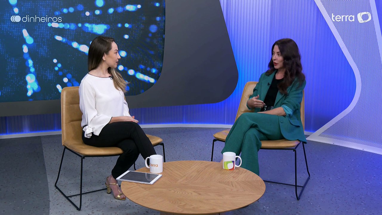 EstrategicaMente: Ana Paula Padrão fala de trajetória como empresária