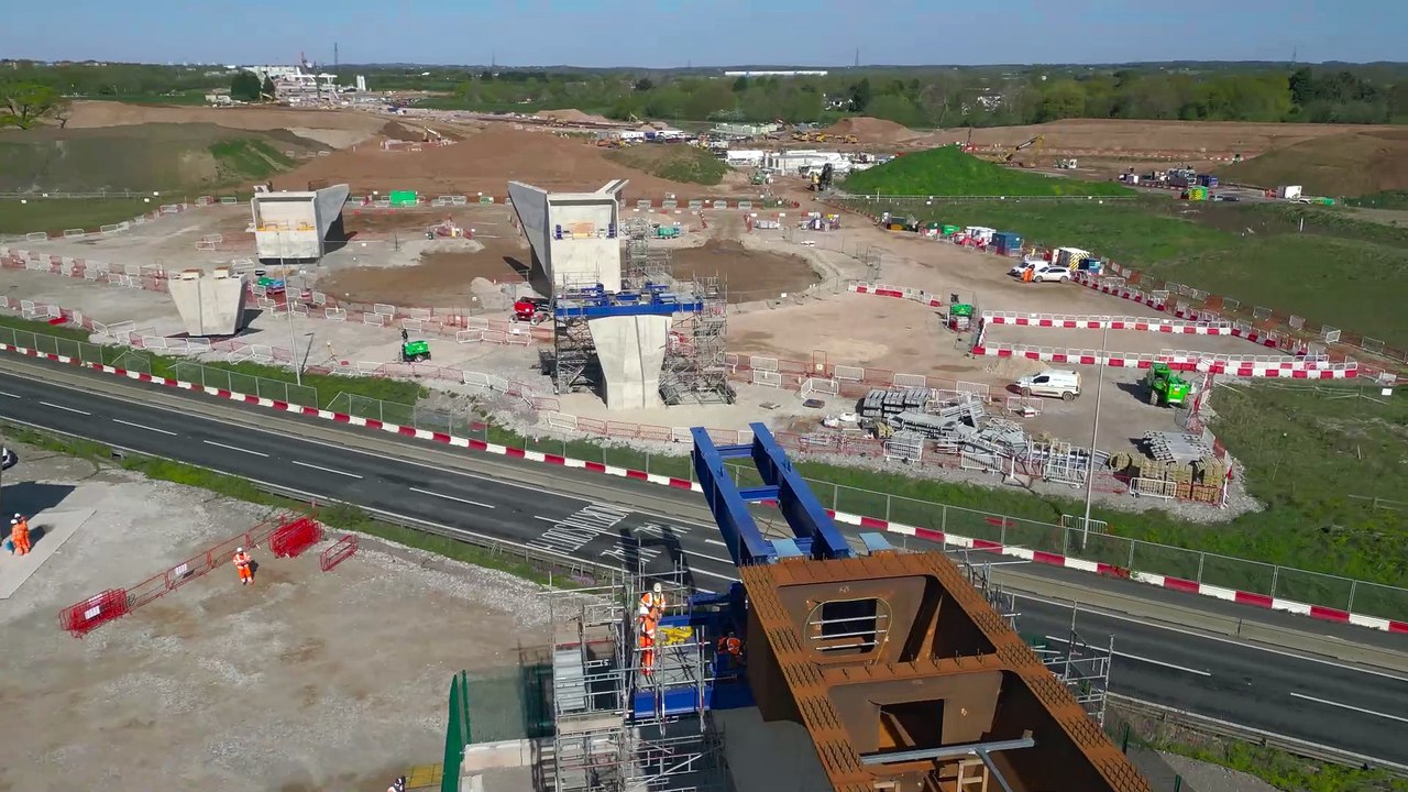 HS2 moves 1,100 tonne viaduct in weekend operation