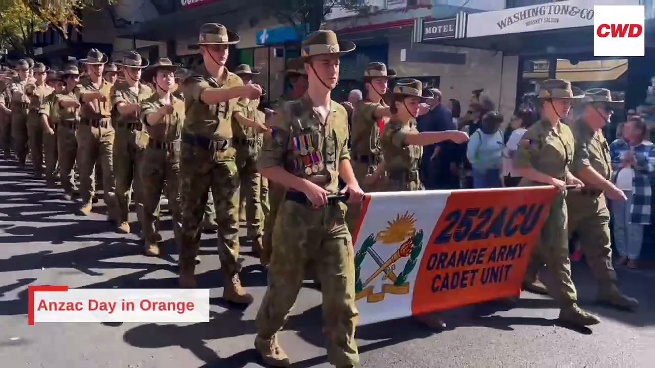 Anzac Day March down Summer Street