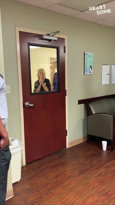 Couple Waits Until Delivery for Gender Reveal | The Sweetest Surprise!