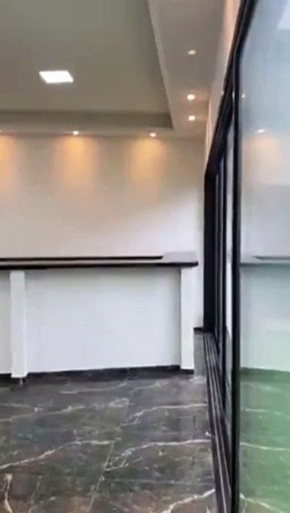 Bope encontra área de lazer do tráfico do Alemão com piscina com LED