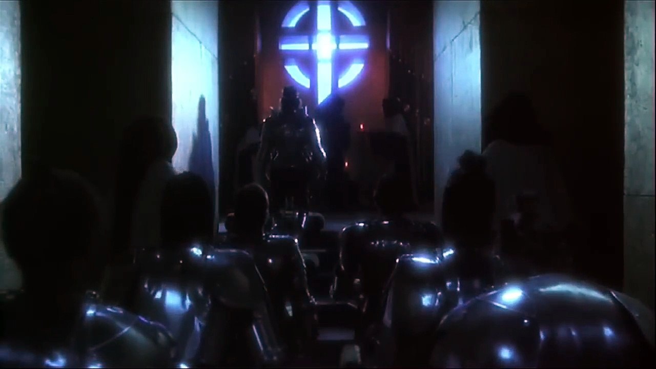 Bande-annonce du film Excalibur, un des premiers rôles de Liam Neeson