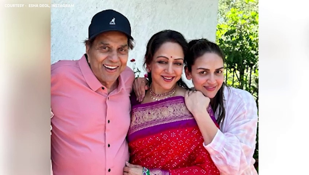 Dharmendra-Hema Celebrate 44th Wedding Anniversary, Esha Deol has Warm Wishes