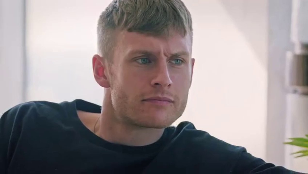 Love Triangle UK S01 E03