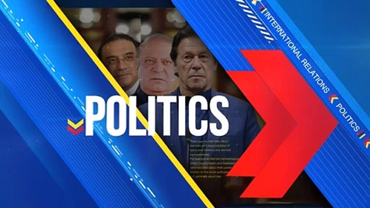 Police Attack on Lahore High Court during General Strike   Announcement? Tear Gas and Lathi Charge Chaos