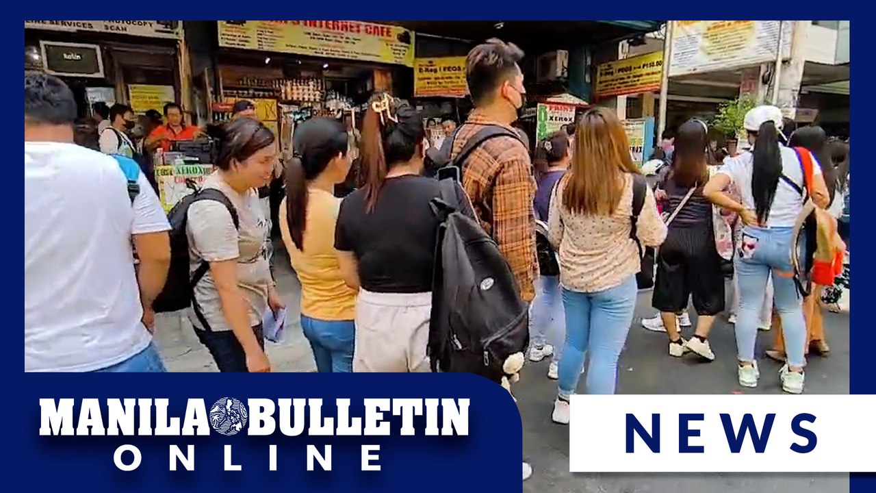 Hundreds of jobseekers line up to apply as factory workers in Taiwan