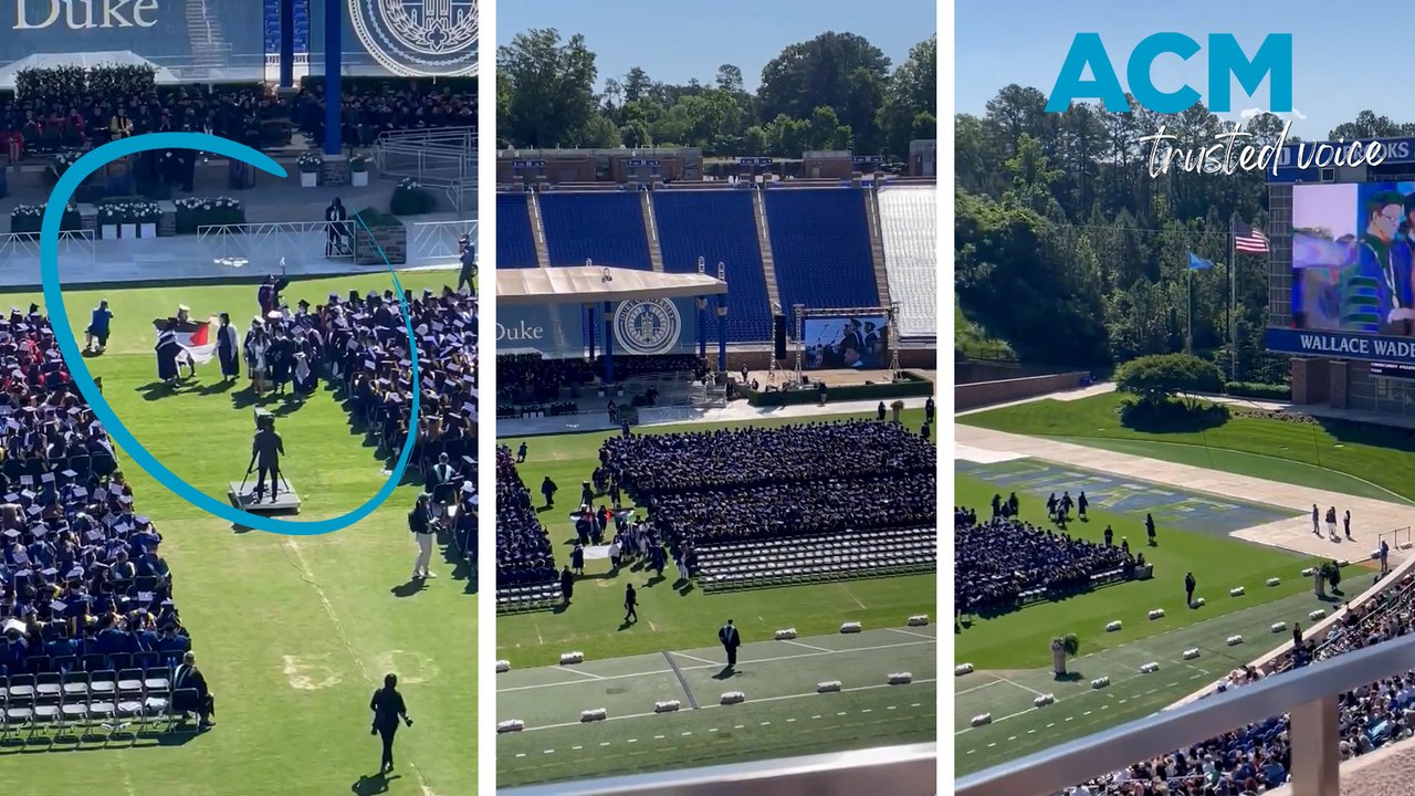 Duke Uni students protest Jerry Seinfeld's commencement address