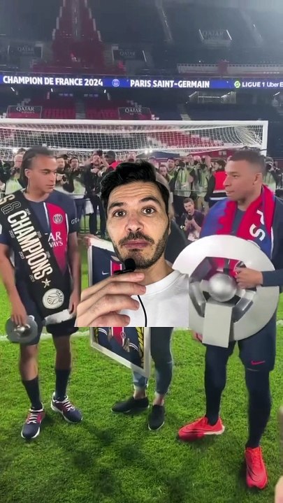 MBAPPÉ VS PHOTO DE FAMILLE 