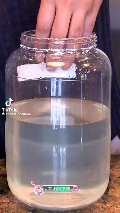 Understanding Water Crystallization: How Ice Forms 🌊❄️