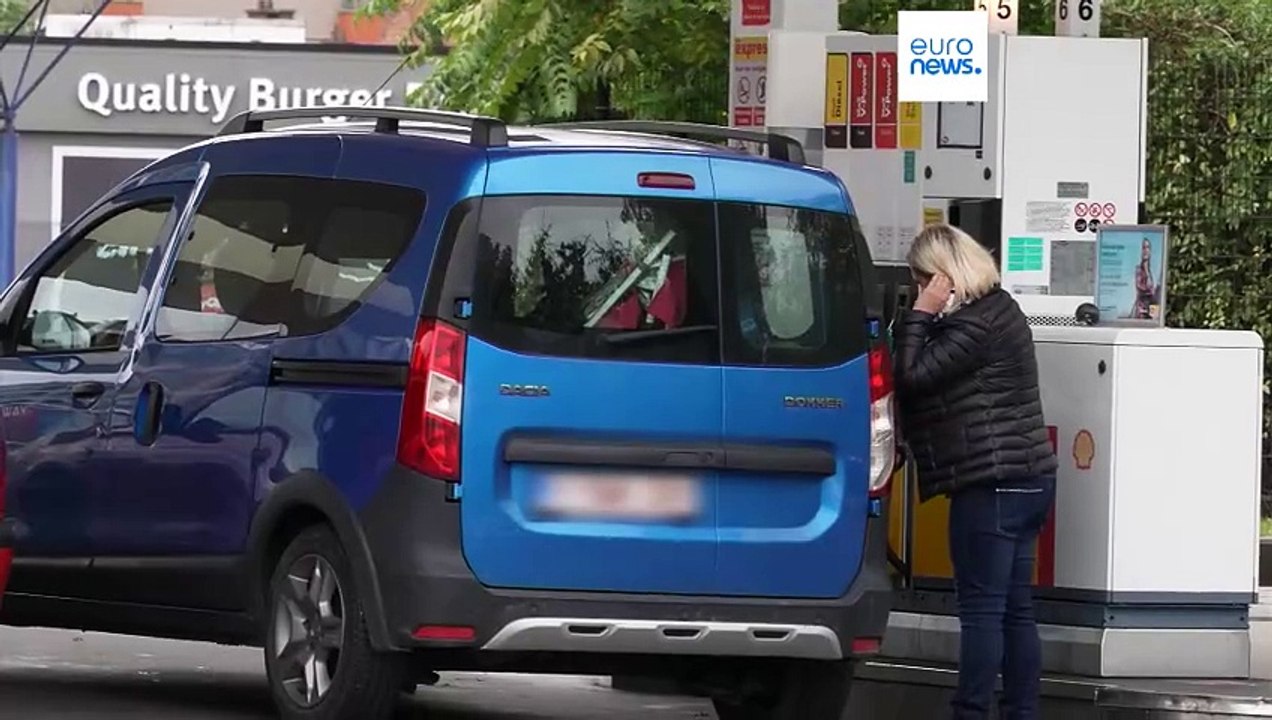 Commission forecasts inflation tumbling, despite oil price hike