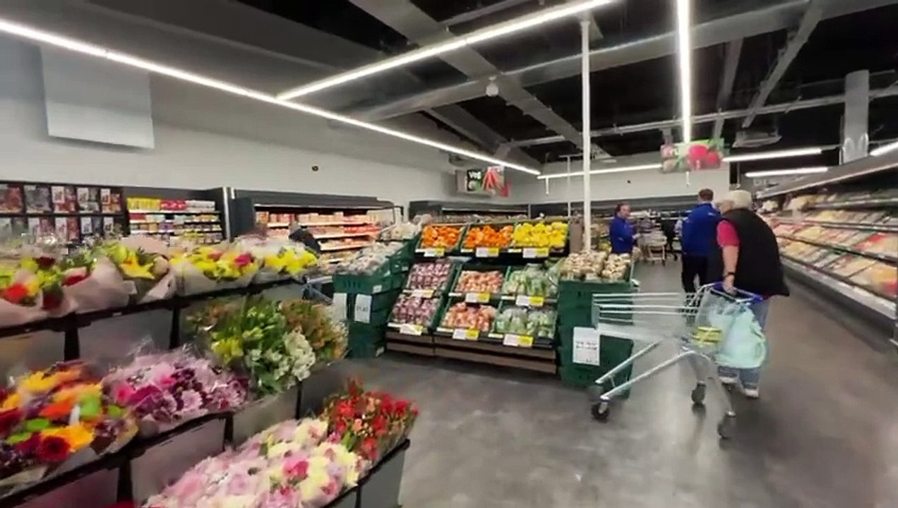 New Tesco Store in Port Erin Features Fresh Fruit and Vegetable Section