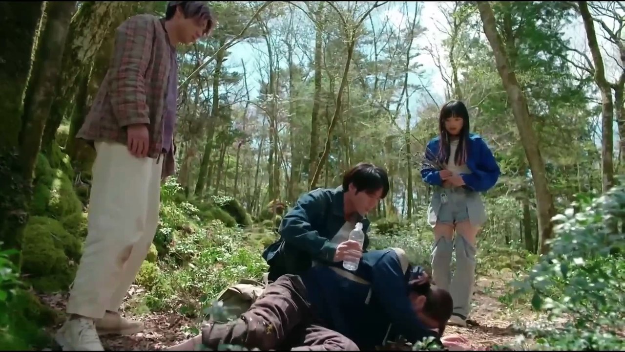 Pending Train | 2023