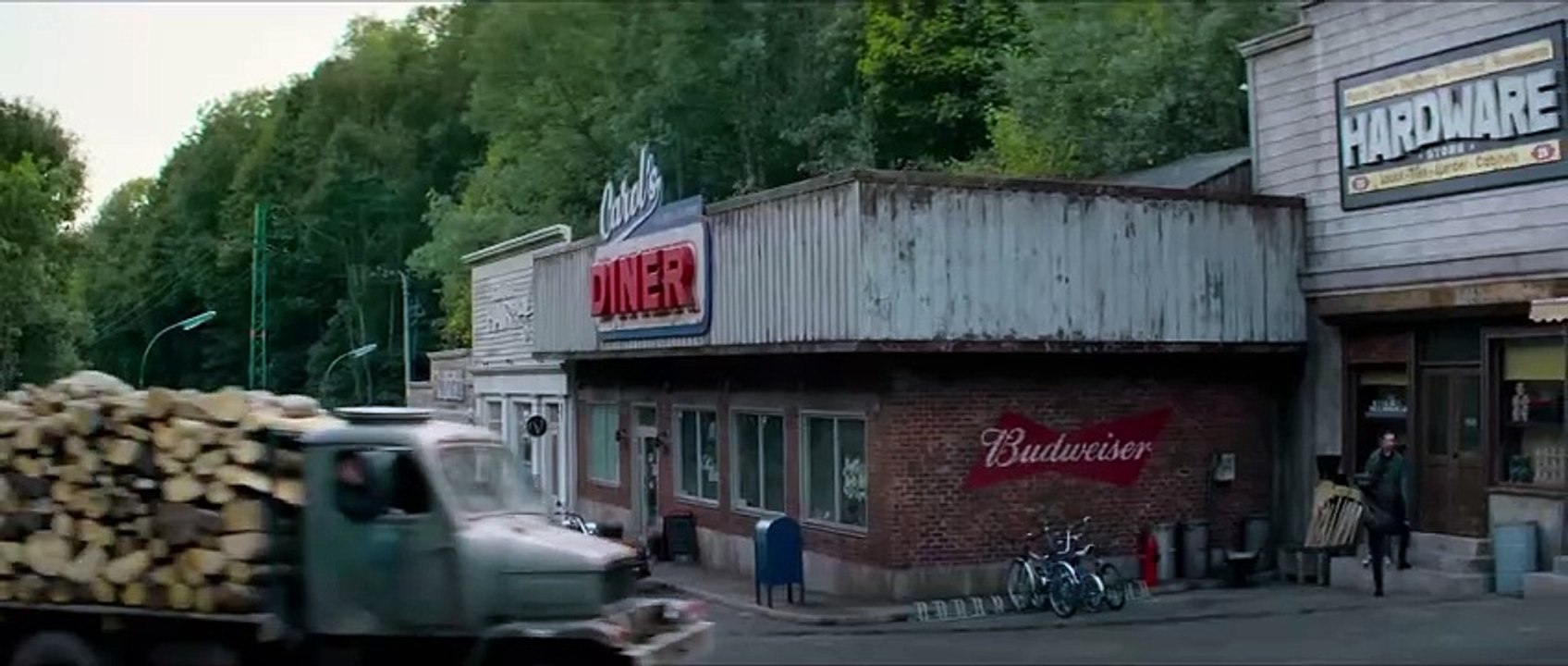 Ziyaretçiler: Bölüm 1 - The Strangers: Chapter 1