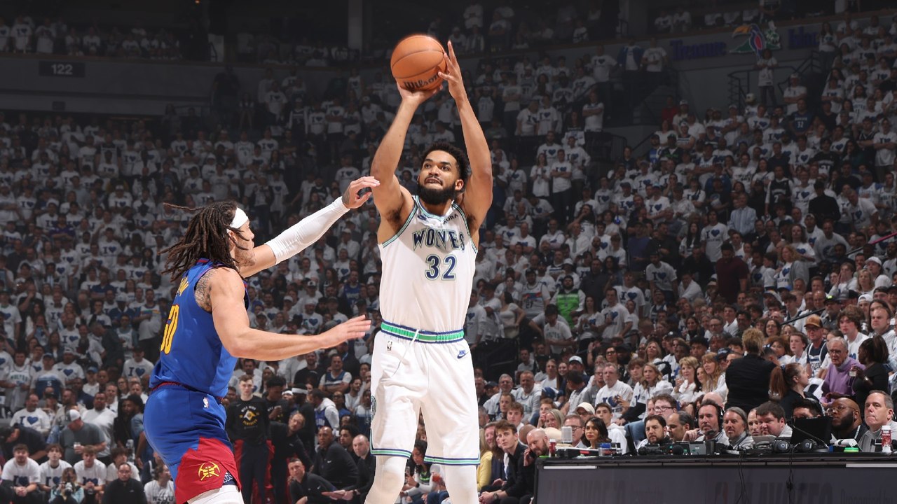 Assist of the Night: Karl-Anthony Edwards