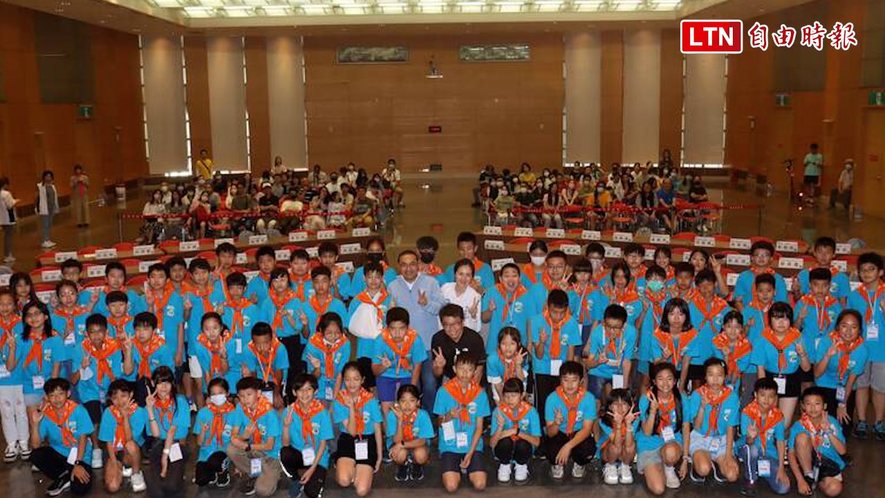 市長侯友宜當講師 環保小局長最後一堂課提問多(新北市政府提供)