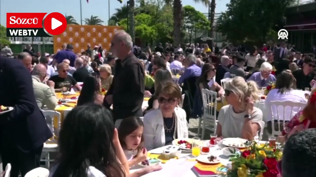 Süheyl Batum, kongre üyeleriyle buluştu