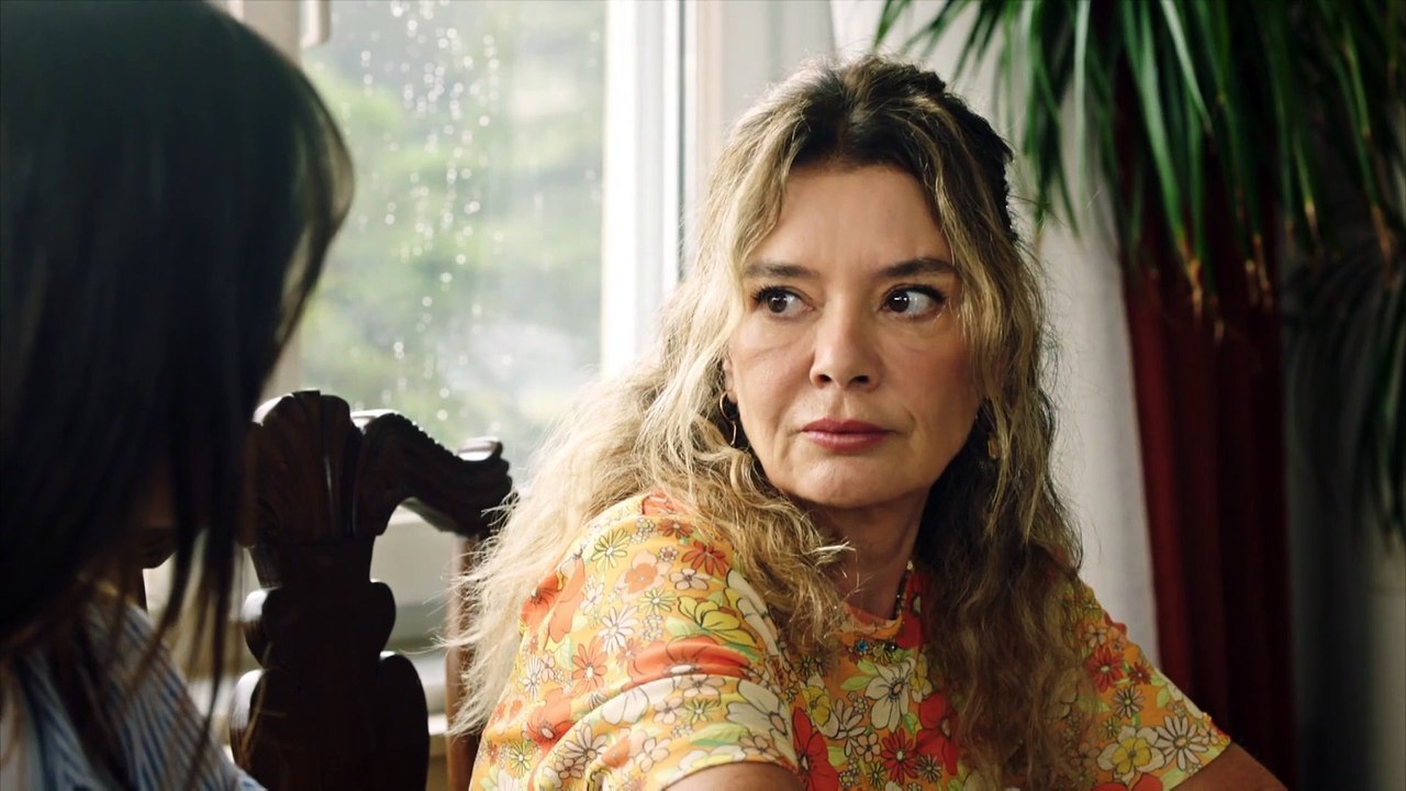 Mi Nombre es Farah 52 Español