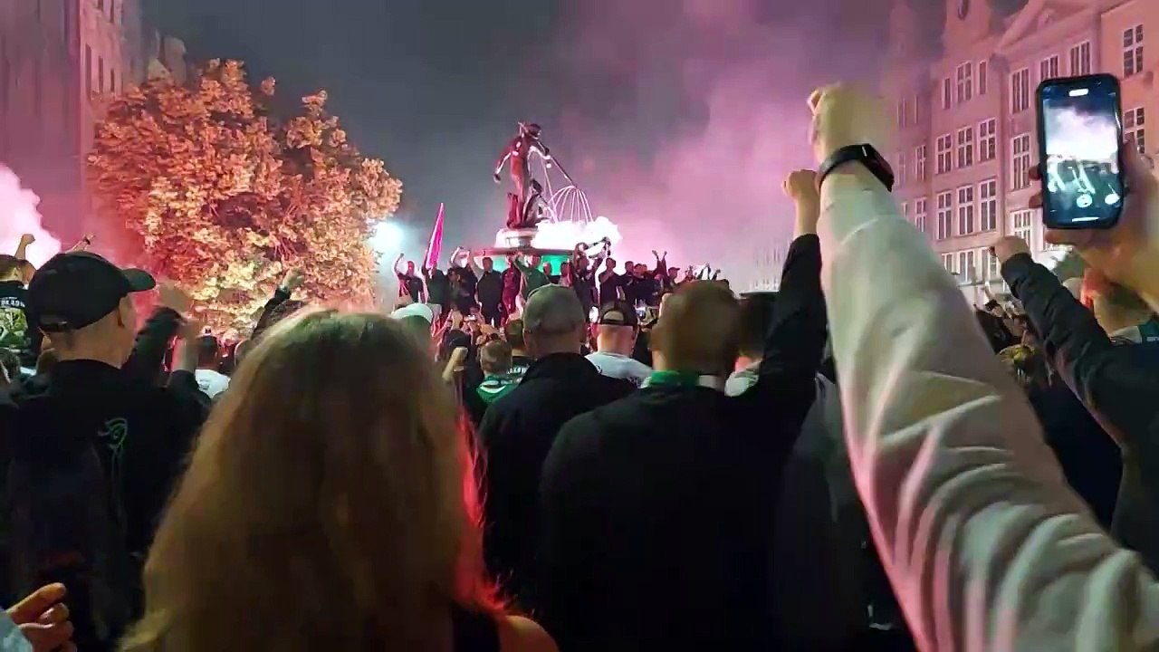 Lechia Gdańsk nocą świętowała przy Neptunie