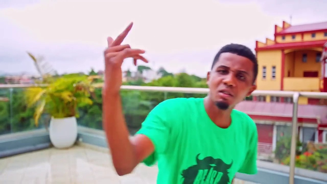 FAYONNE ARMADA - Ino ratsy nifanaovagna (nouveauté gasy 2024)