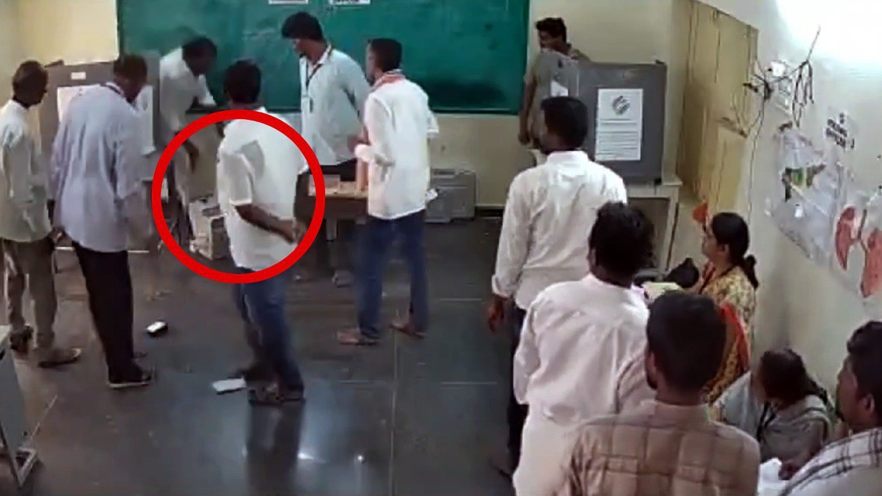 Macharla YCP MLA Pinnelli Ramakrishna Reddy అరెస్ట్ కు రంగం సిద్ధం..! | Oneindia Telugu