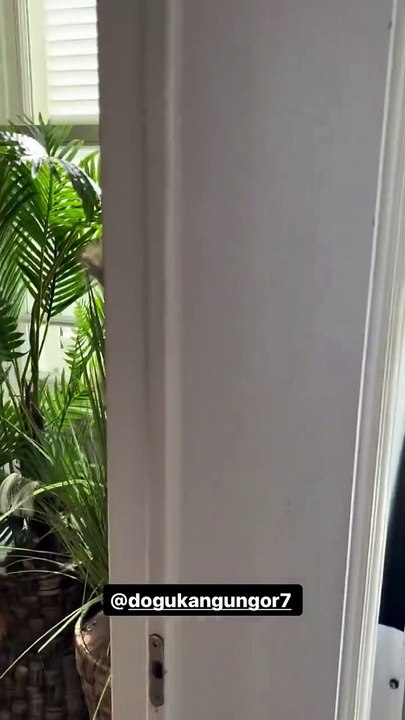 Sevgilisiyle görüntülenince panik olmuştu! Rol arkadaşı Emrah Altıntoprak, Doğukan Güngör’le dalga geçti