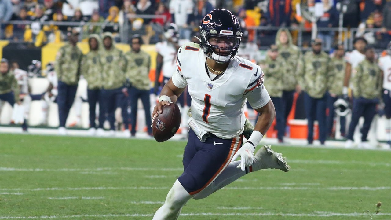 Steelers QB Battle: Wilson vs. Fields for Starting Role?