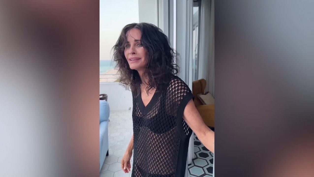 Courteney Cox channels Monica Geller as she recreates famous Friends scene