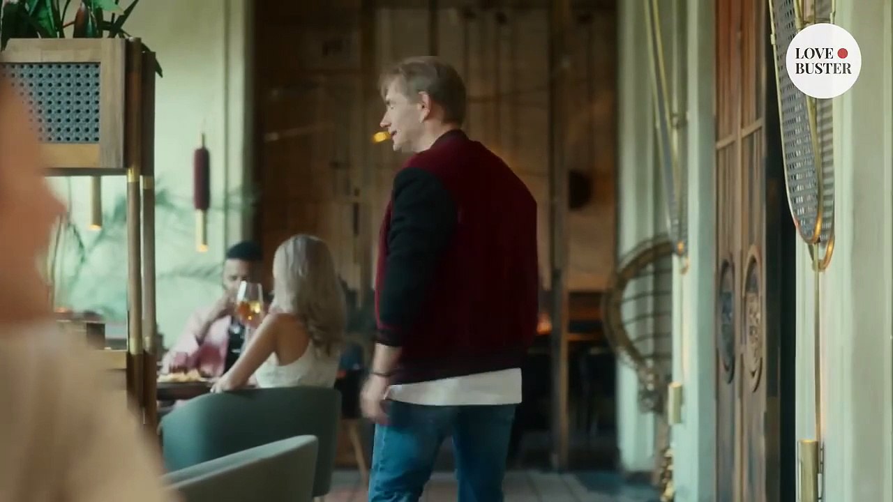 Gold Digger Dumps Her Poor BF - LoveBuster