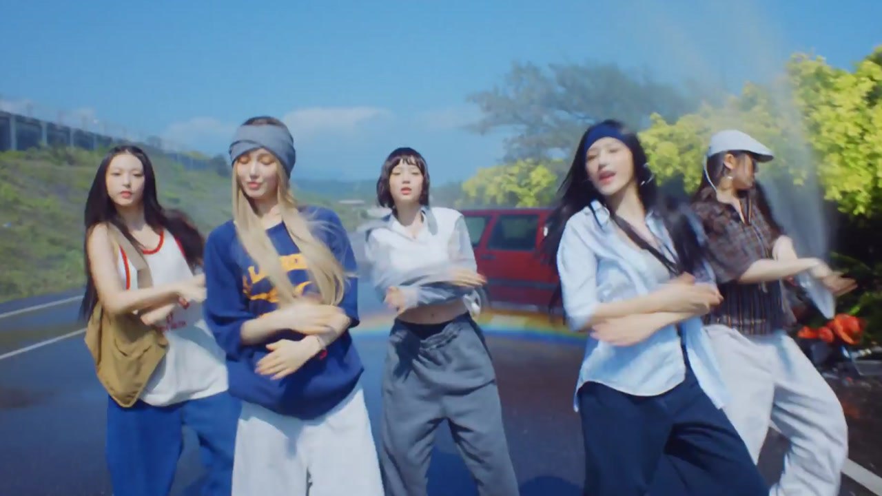 뉴진스, 하이브-소속사 갈등 속 새 더블 싱글 발매 / YTN