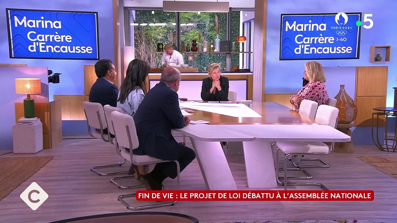 Marina Carrère d'Encausse Reveals Insights on 'C à vous' 🩺