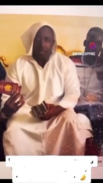 Lac de Guiers filmé en train de négocier des visas