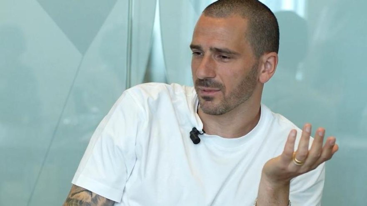 Video, intervista a Bonucci: "Sogno di alzare la Champions da allenatore della Juve"