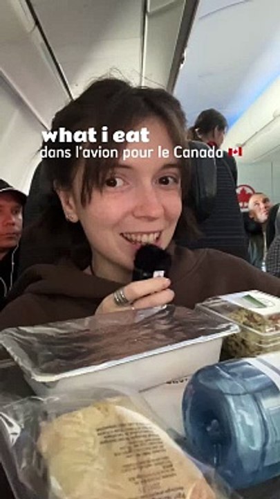 What I eat dans l’avion pour Montréal 