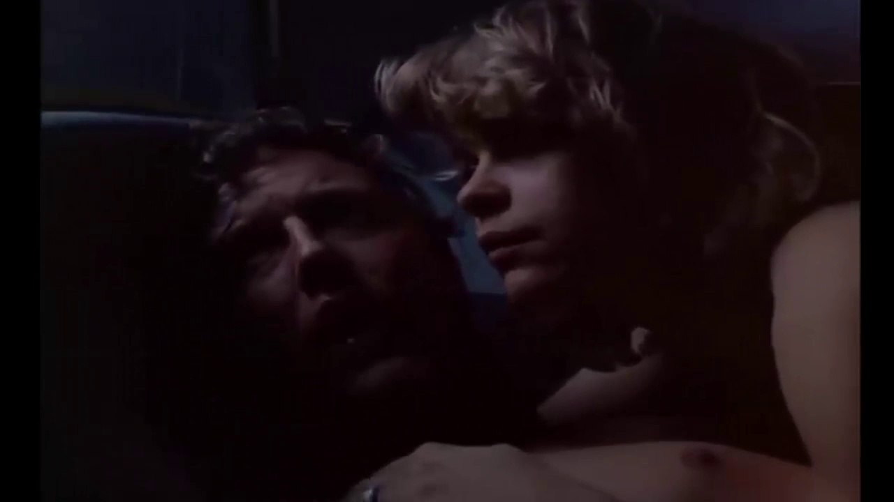 Roadhouse (Action,Comedy) 1