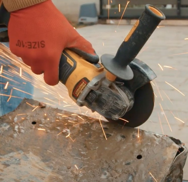 Opening old safe using different tools! 