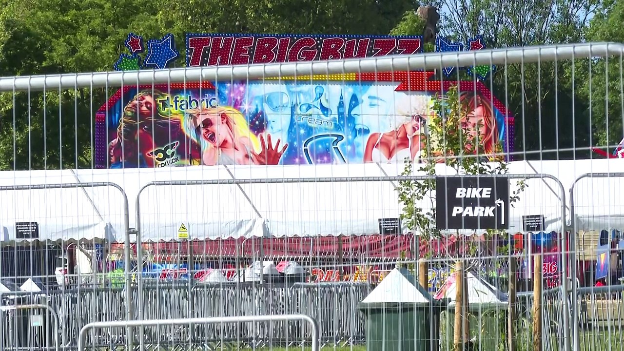 Four injured in funfair ride 'malfunction'