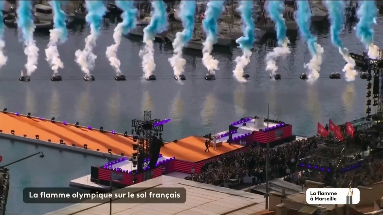 Jul allume le chaudron olympique à Marseille