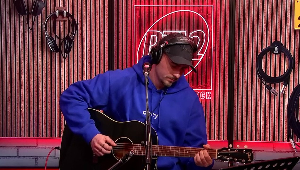 LIVE - Pierre Garnier interprète "Perfect" dans #LeDriveRTL2 (10/05/24)