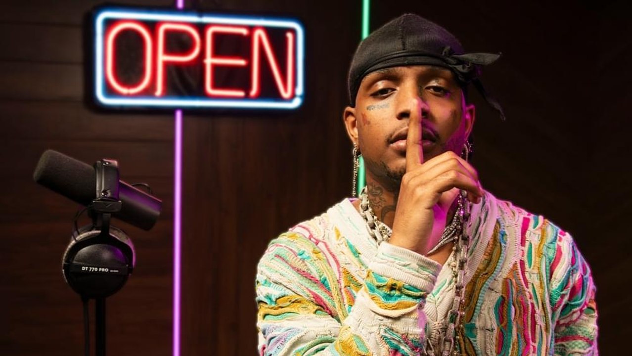 Ski Mask the Slump God "Earwax" (Live Performance) | Genius Open Mic