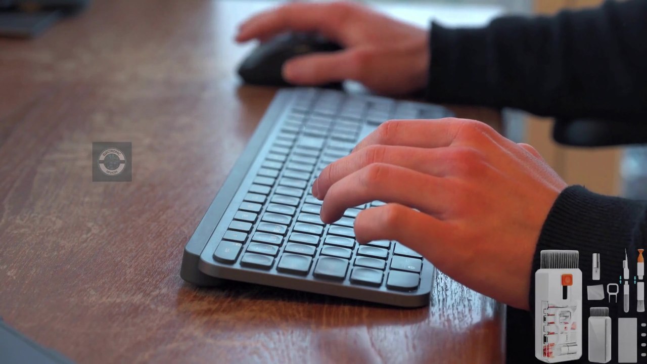 Keep Your Laptop and Devices Pristine #electronics_devices