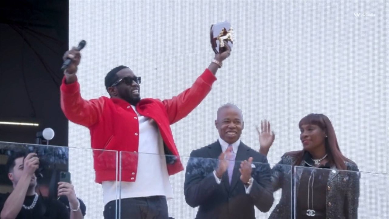 Diddy Returns Key to NYC