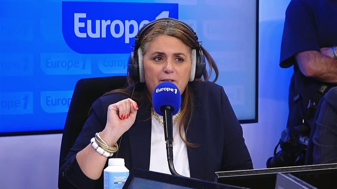 Cyril Hanouna - Éric Zemmour, président de Reconquête !, est l'invité politique de «On marche sur la tête»