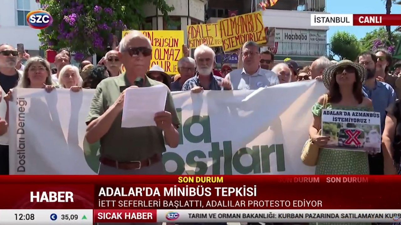 Adalar'da minibüs eylemi