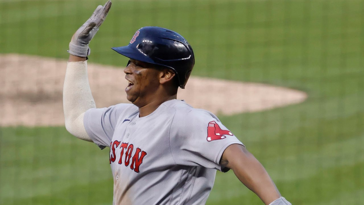 Boston Red Sox Secure Fourth Consecutive Win Over Blue Jays