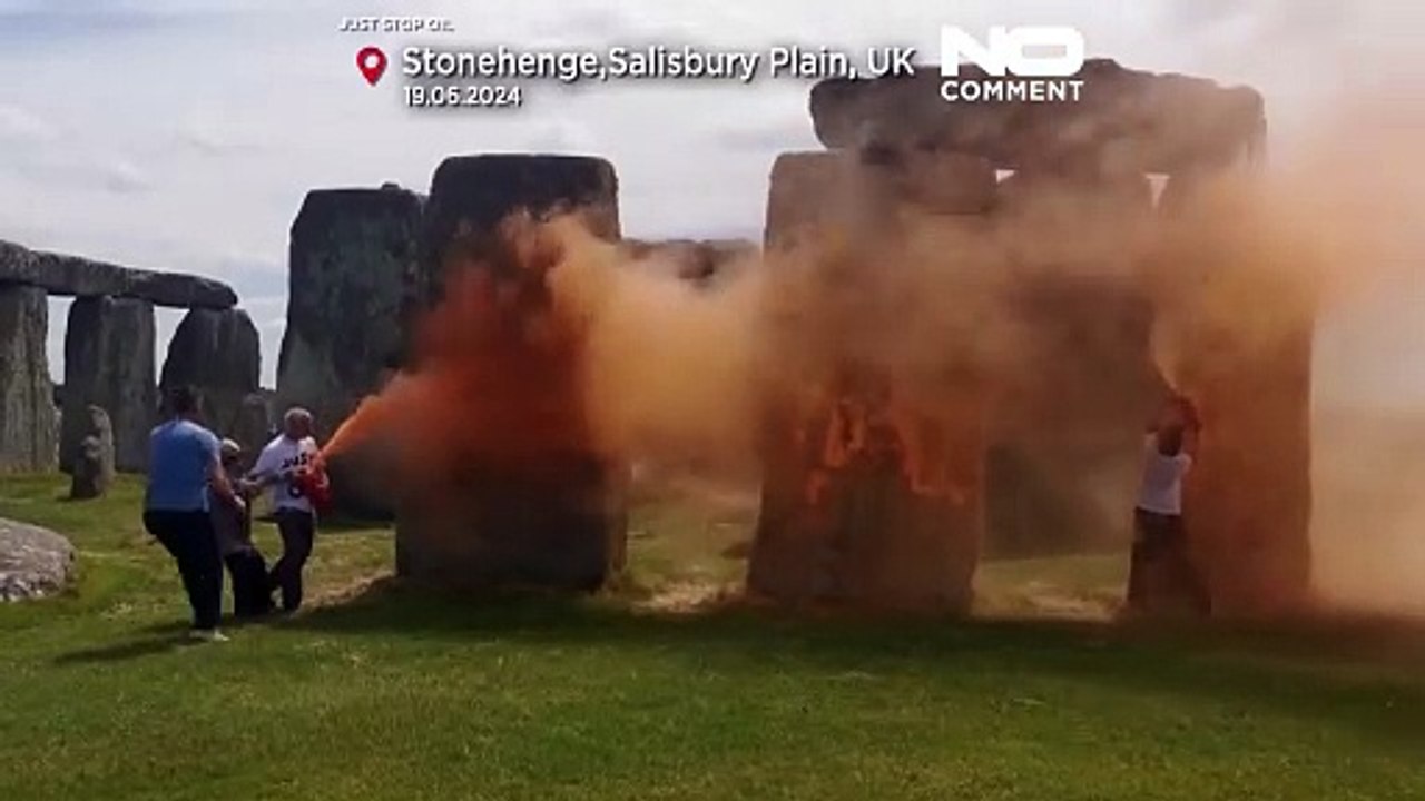 Великобритания: у Стоунхенджа арестованы экоактивисты