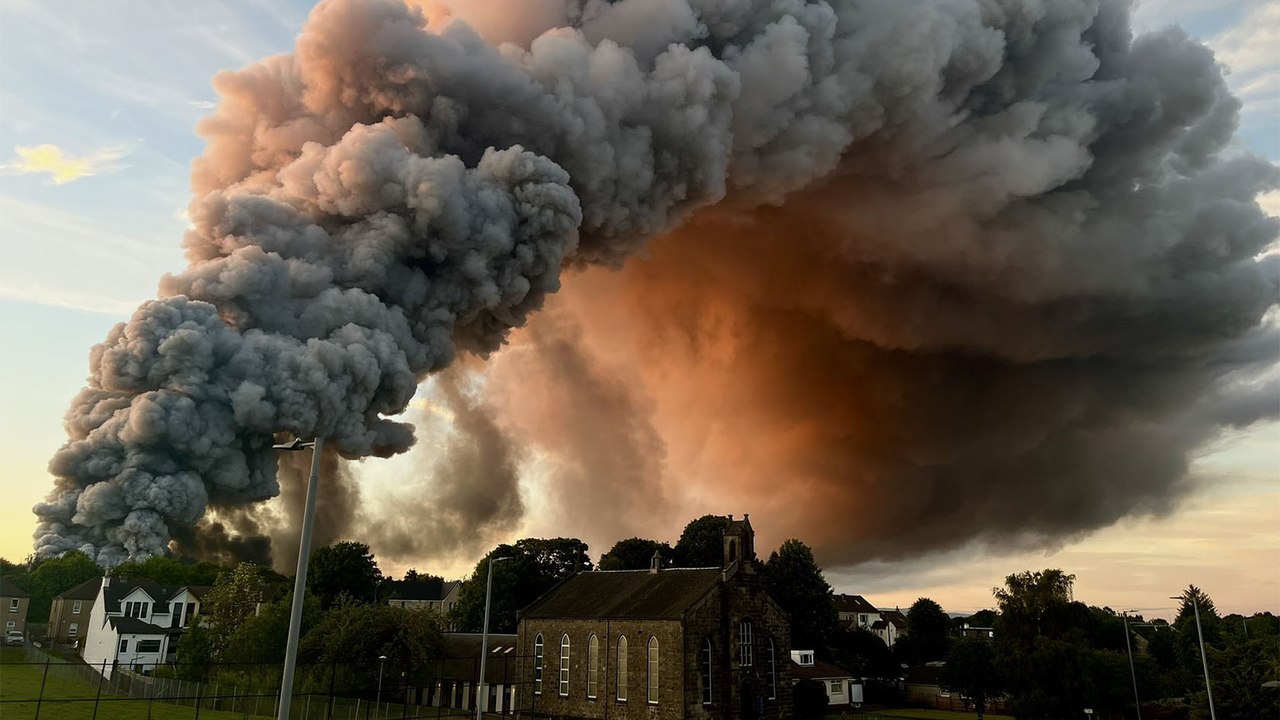 Scenes from the Linwood fire last night
