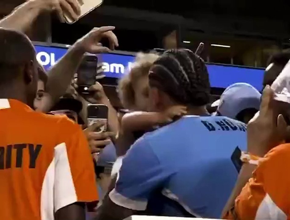 Darwin Núñez y su hijo