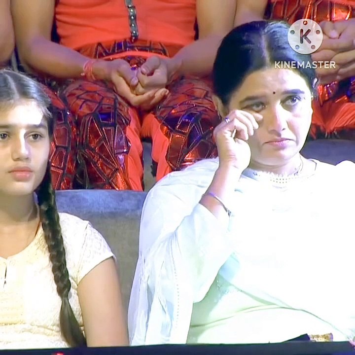 Ishita vishwakarma very emotional