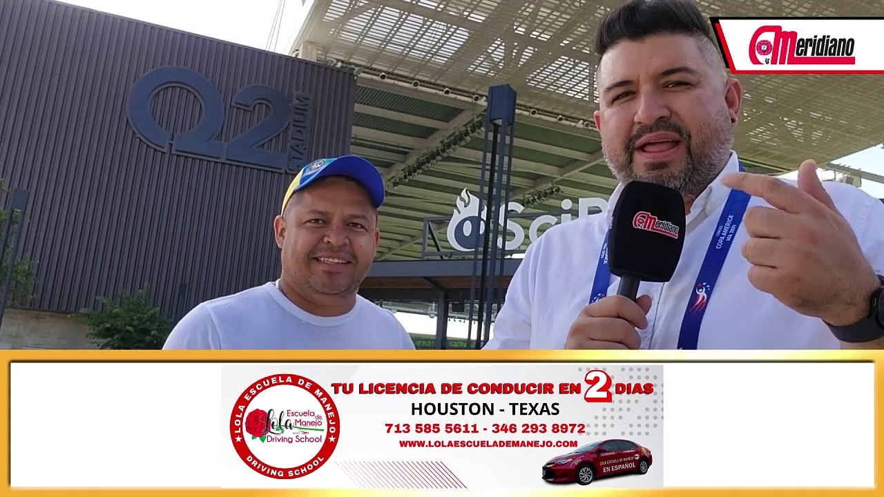 ¡Fanático vinotinto en las afuera del Q2 Stadium previo al juego de Venezuela!